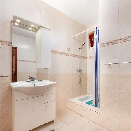 Yellow 1 By Interhome Дом отдыха