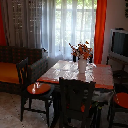 Дом отдыха Yellow 1 By Interhome *