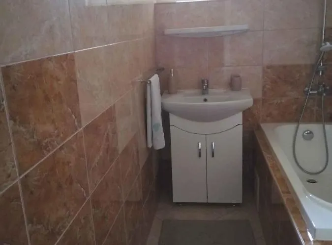 בית נופש Yellow 1 By Interhome *