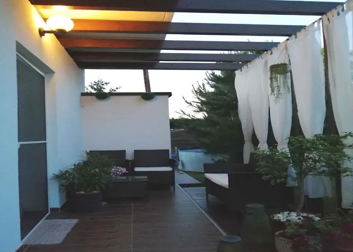 Yellow 1 By Interhome