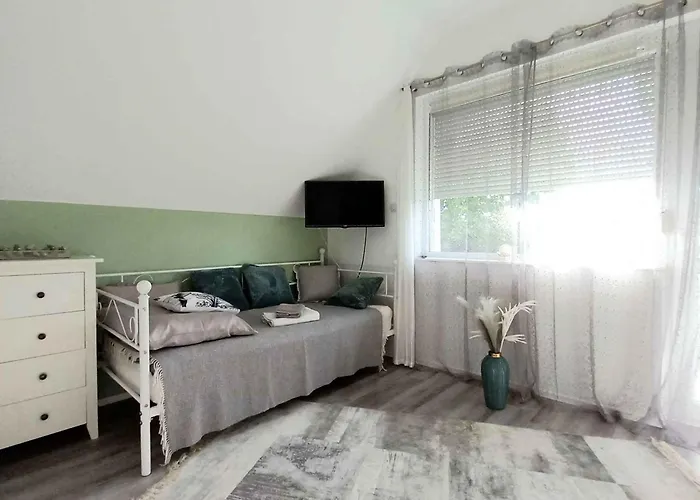 Vakantiehuis Yellow 1 By Interhome *