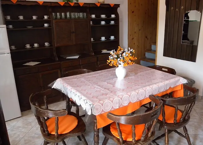 Yellow 1 By Interhome *